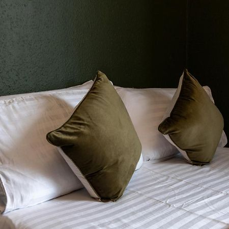 Digbeth City Centre Apartment Sleeps 12 Opposite Coach Station Birmingham Exterior photo